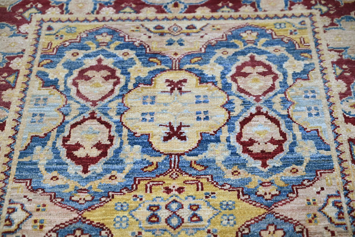 red Accent rug 3' 2" x 4' 10"