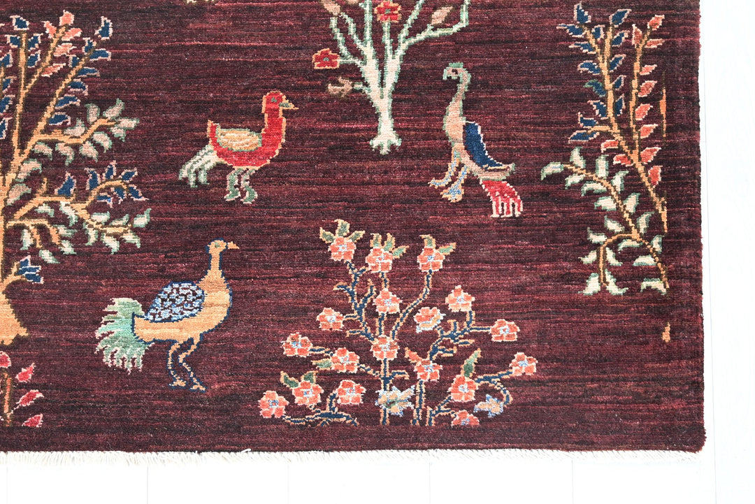 brown Accent rug 3' 4" x 4' 11"