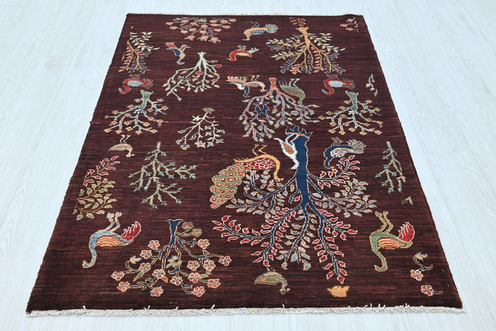 brown Accent rug 3' 4" x 4' 11"