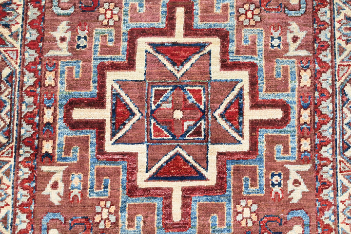 brown Accent rug 3' 3" x 4' 9"