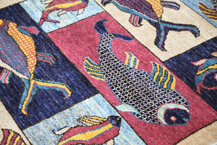 brown Accent rug 3' 2" x 4' 10"