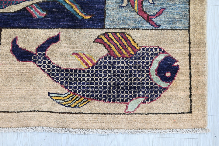 brown Accent rug 3' 2" x 4' 10"
