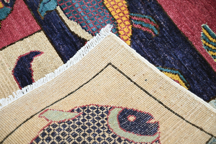 brown Accent rug 3' 2" x 4' 10"