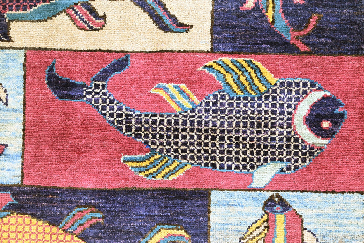 brown Accent rug 3' 2" x 4' 10"
