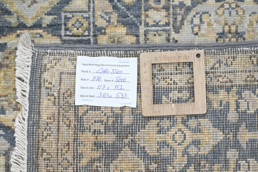 blue Accent rug 3' 10" x 5' 4"
