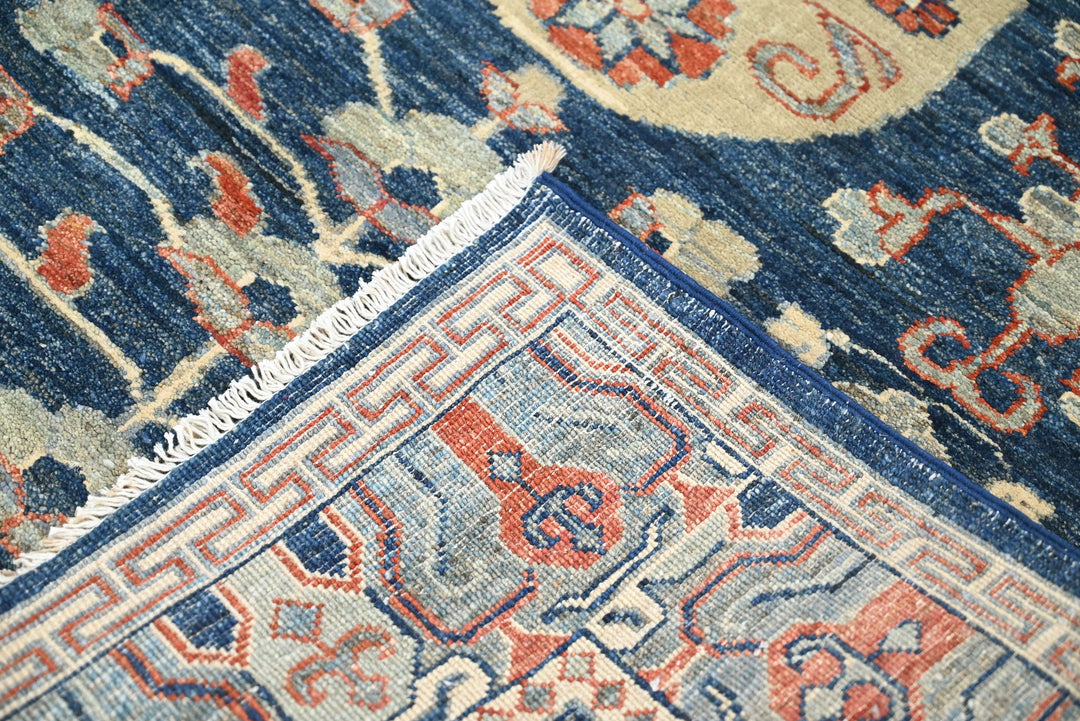 blue Accent rug 3' 11" x 5' 0"