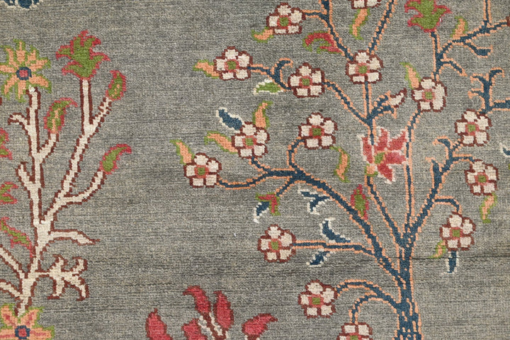 gray Accent rug 3' 3" x 5' 0"