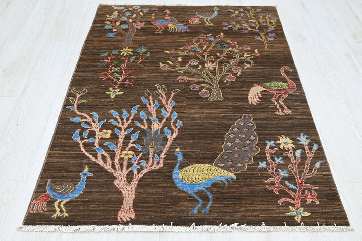 brown Accent rug 3' 4" x 4' 11"