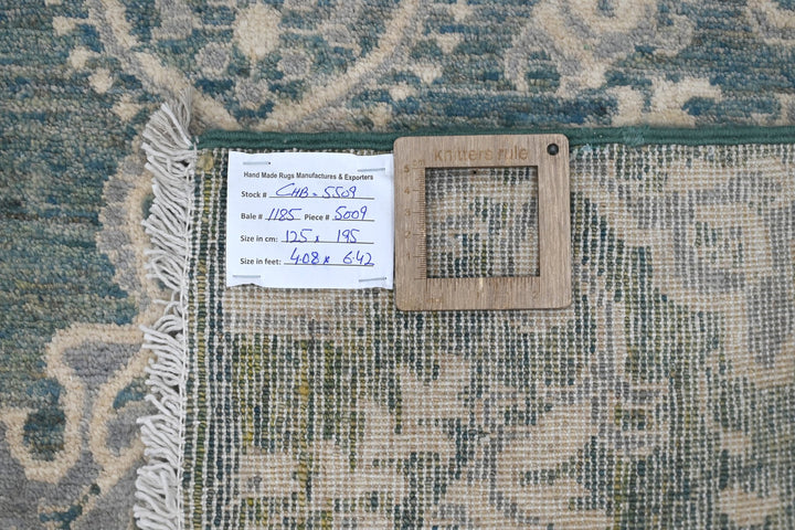 blue Accent rug 4' 1" x 6' 5"
