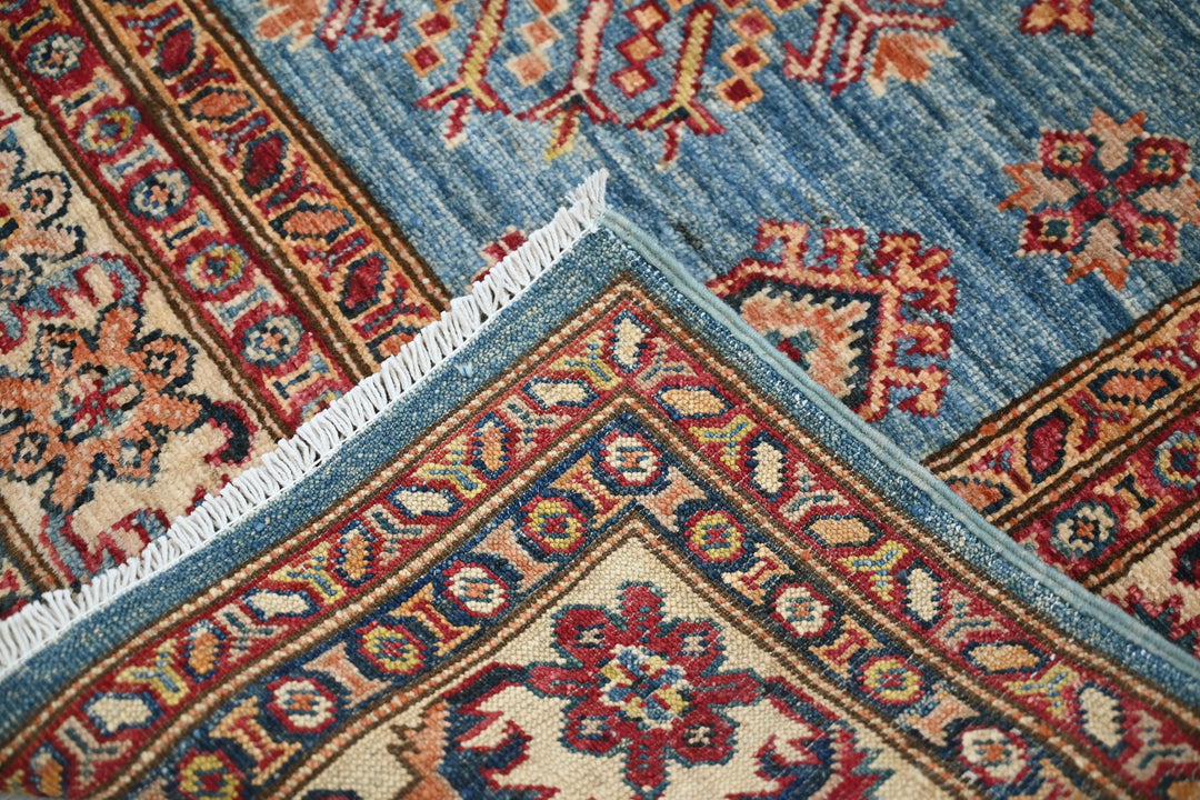 blue Medium rug 4' 1" x 6' 11"
