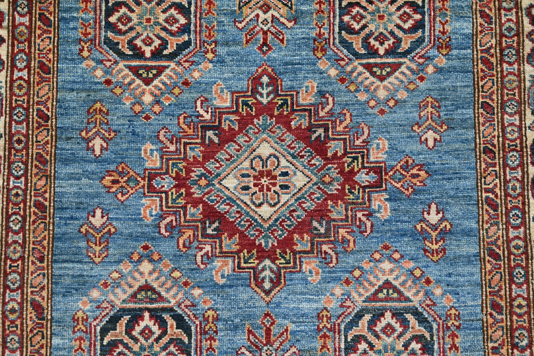 blue Medium rug 4' 1" x 6' 11"