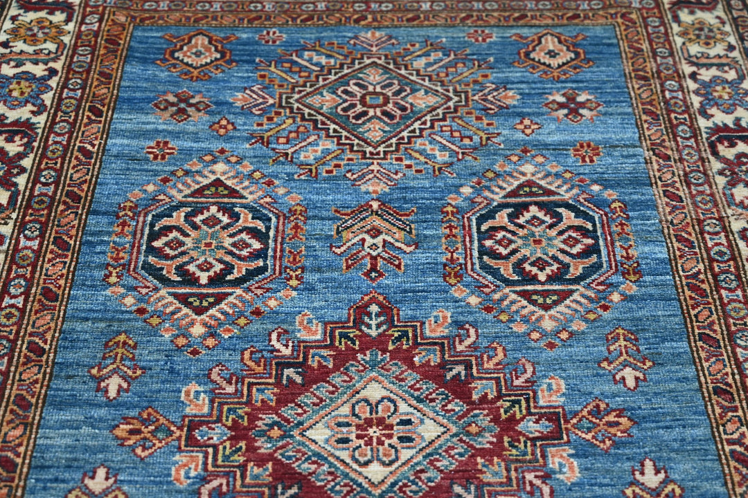 blue Medium rug 4' 1" x 6' 11"