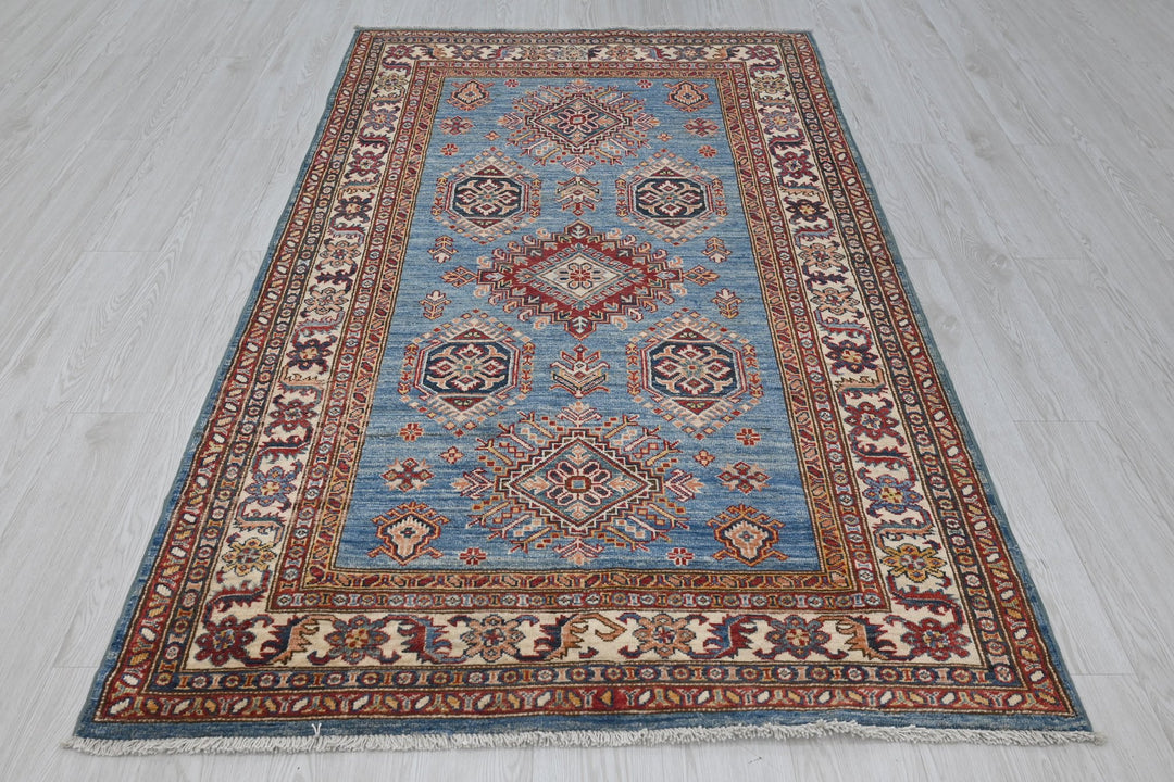 blue Medium rug 4' 1" x 6' 11"