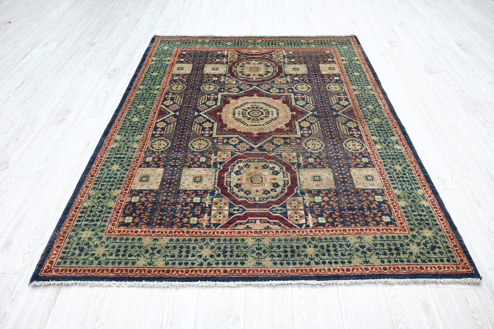blue Medium rug 5' 0" x 6' 5"