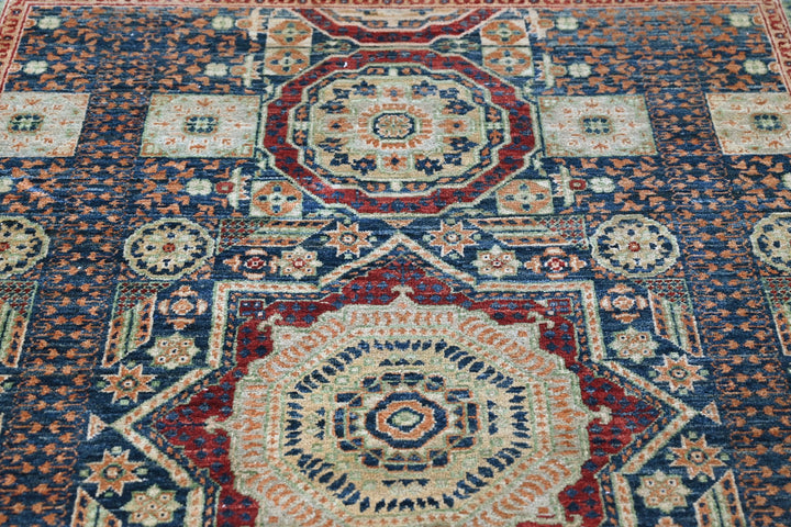 blue Medium rug 5' 0" x 6' 5"