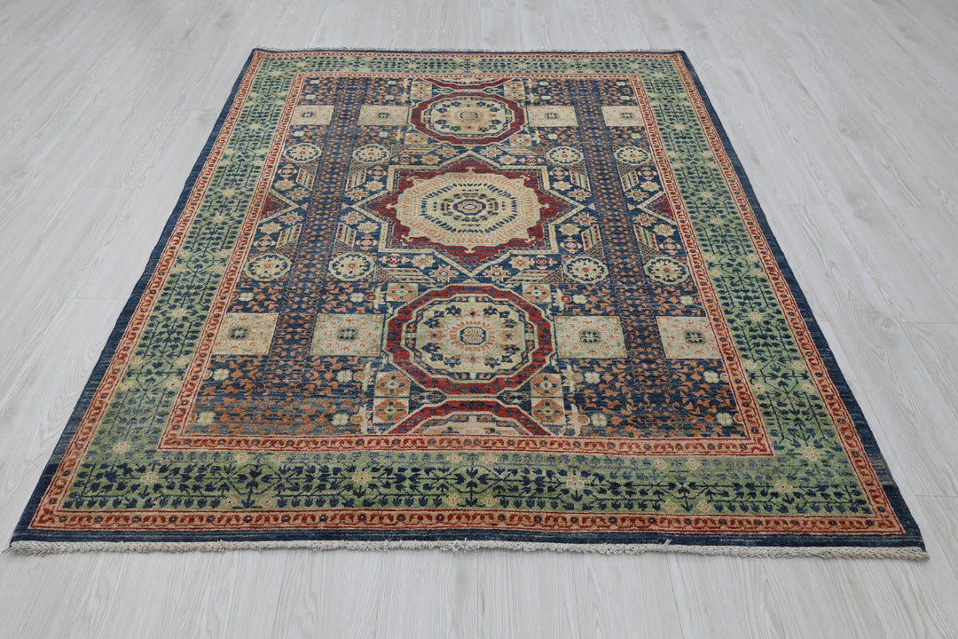 blue Medium rug 5' 0" x 6' 5"