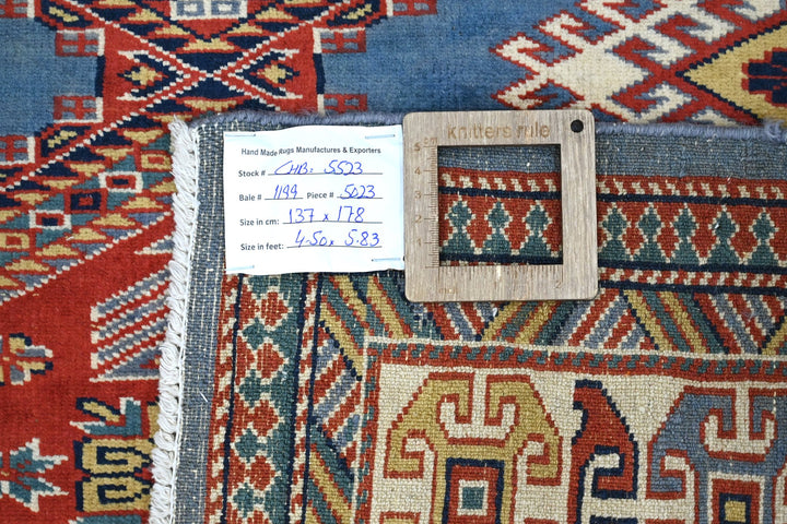 blue Accent rug 4' 6" x 5' 10"
