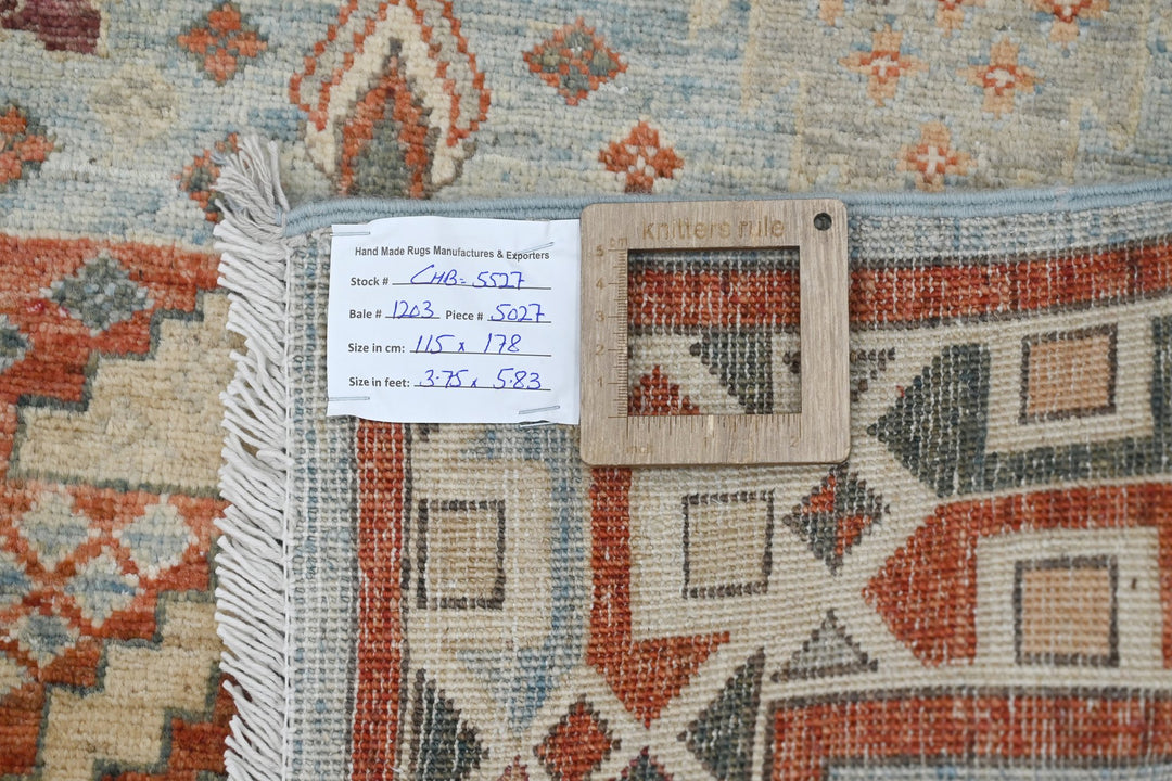 blue Accent rug 3' 9" x 5' 10"