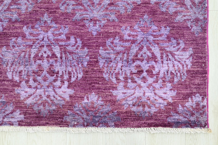 purple Accent rug 4' 1" x 6' 3"