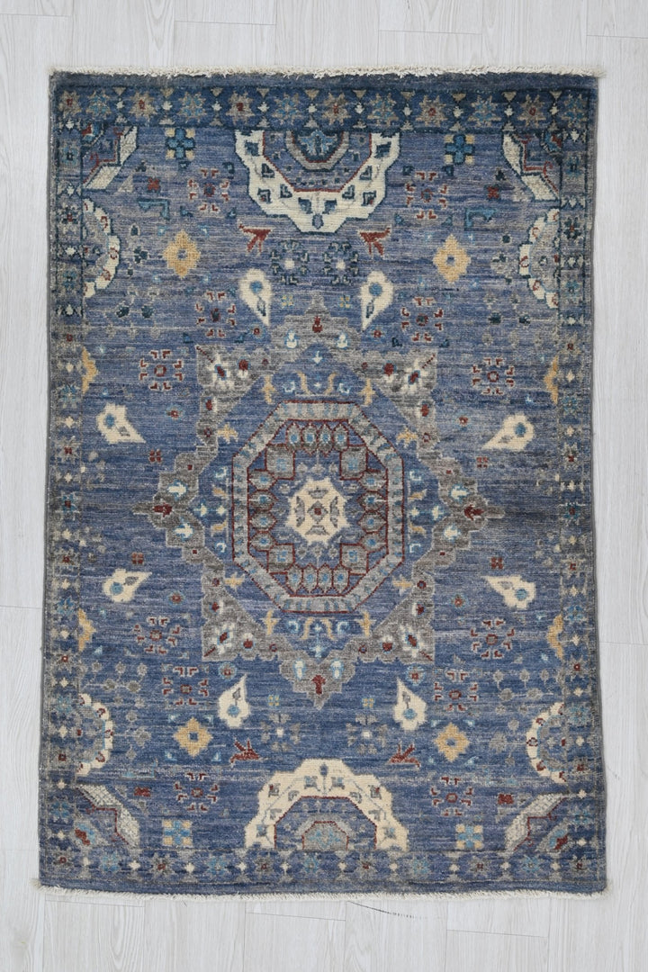 blue Accent rug 2' 8" x 4' 1"