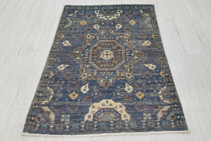 blue Accent rug 2' 8" x 4' 1"