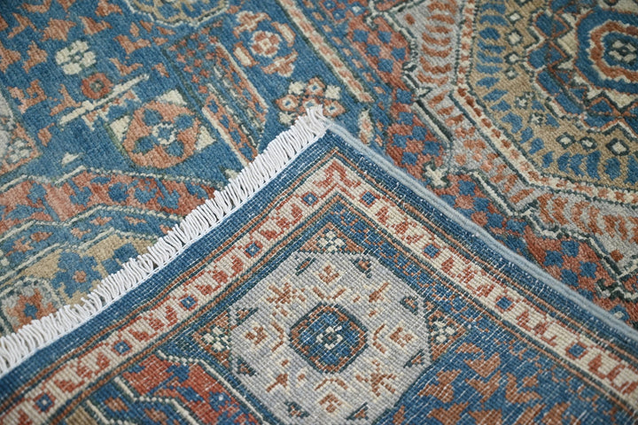 blue Accent rug 2' 9" x 4' 4"