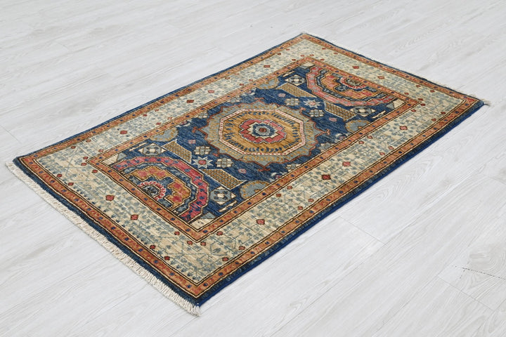 blue Accent rug 2' 9" x 4' 4"