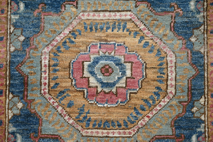 blue Accent rug 2' 9" x 4' 4"