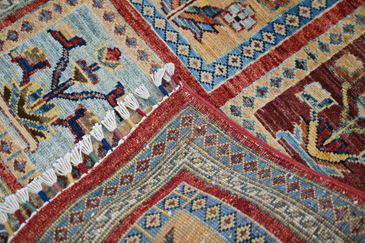 red Accent rug 2' 6" x 3' 7"