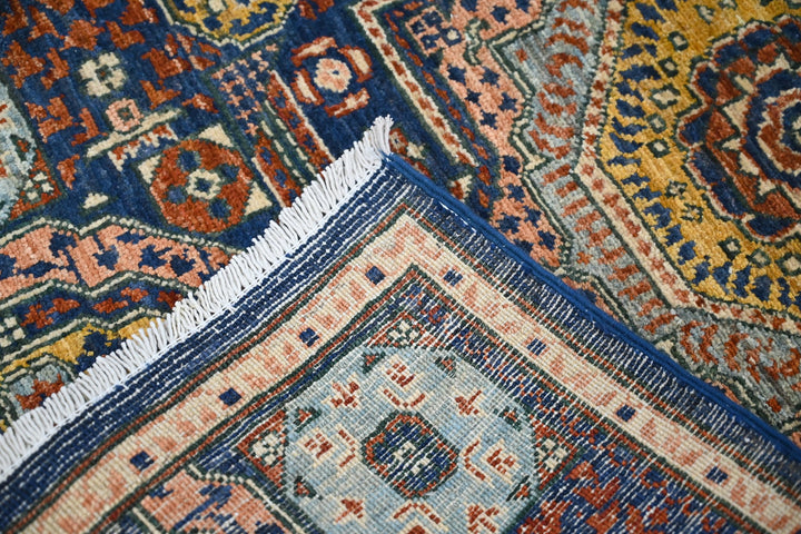 blue Accent rug 2' 7" x 4' 5"
