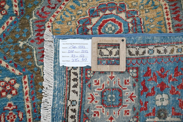blue Accent rug 2' 9" x 4' 2"