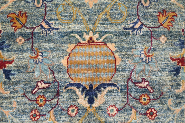 blue Accent rug 2' 7" x 4' 2"