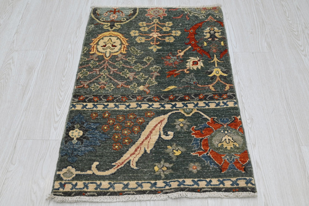 green Mini rug 1' 11" x 3' 1"