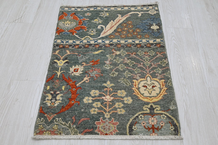 green Mini rug 1' 11" x 3' 1"