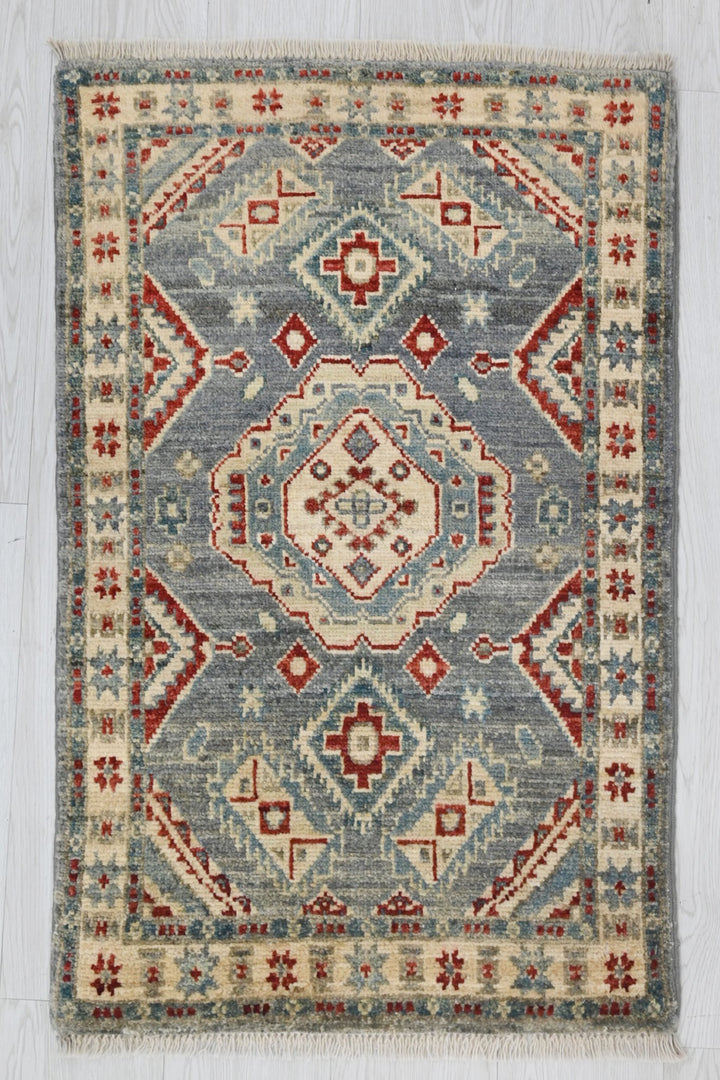 gray Mini rug 2' 0" x 3' 0"