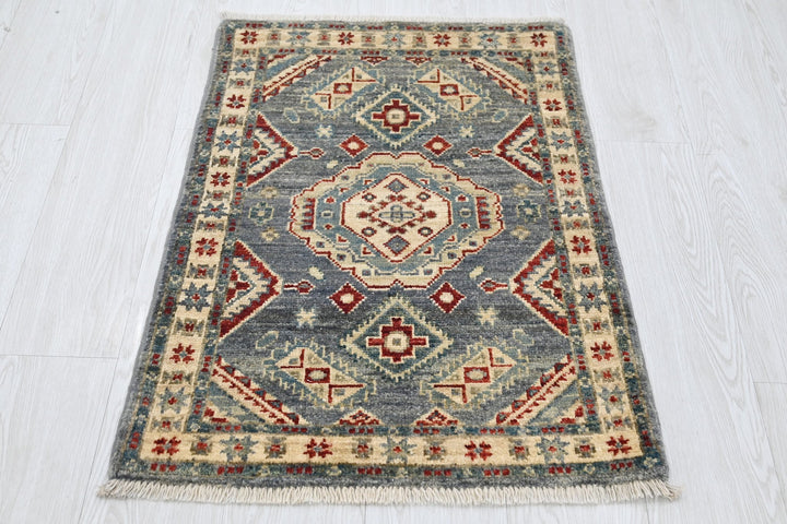 gray Mini rug 2' 0" x 3' 0"