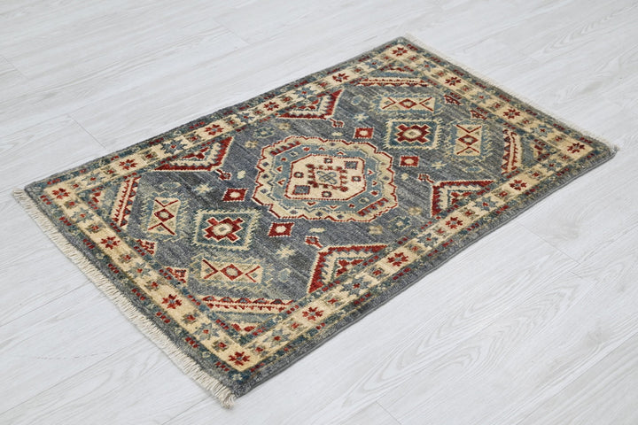 gray Mini rug 2' 0" x 3' 0"