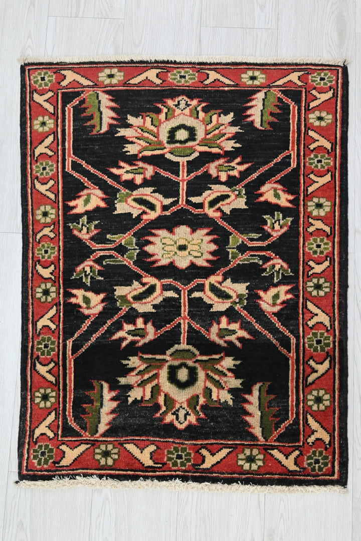 black Mini rug 2' 0" x 2' 8"