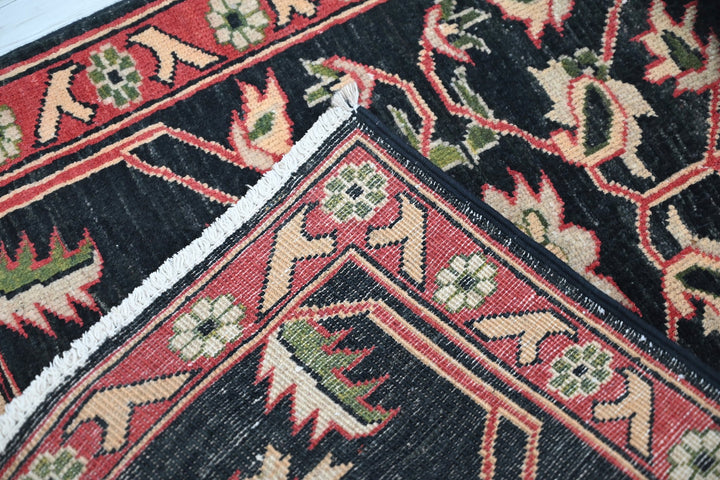 black Mini rug 2' 0" x 2' 8"