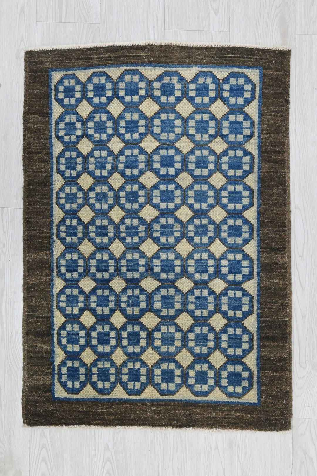 brown Mini rug 2' 0" x 3' 0"