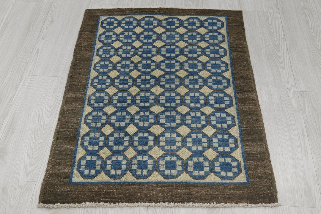 brown Mini rug 2' 0" x 3' 0"