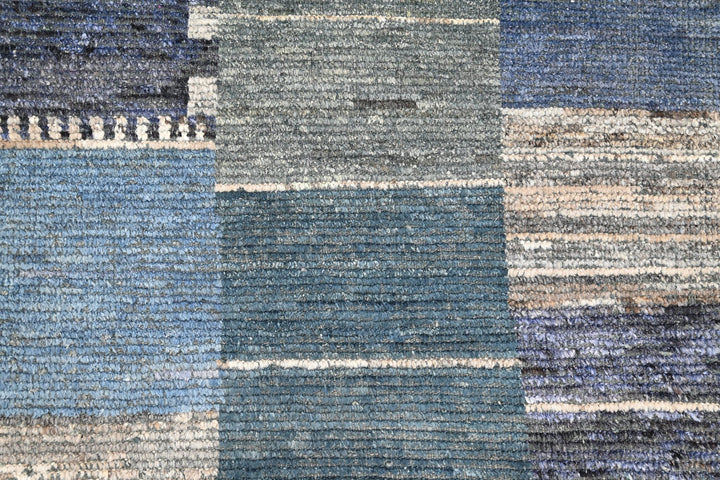 blue Medium rug 5' 2" x 7' 8"
