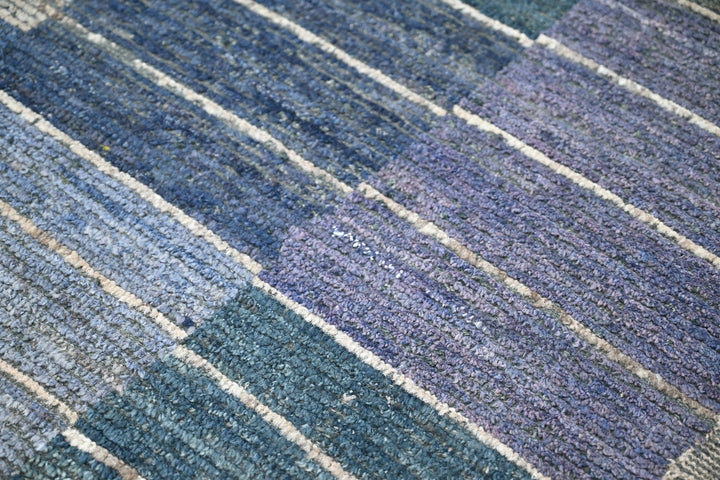 blue Medium rug 5' 2" x 7' 8"