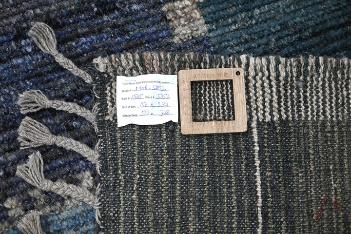 blue Medium rug 5' 2" x 7' 8"