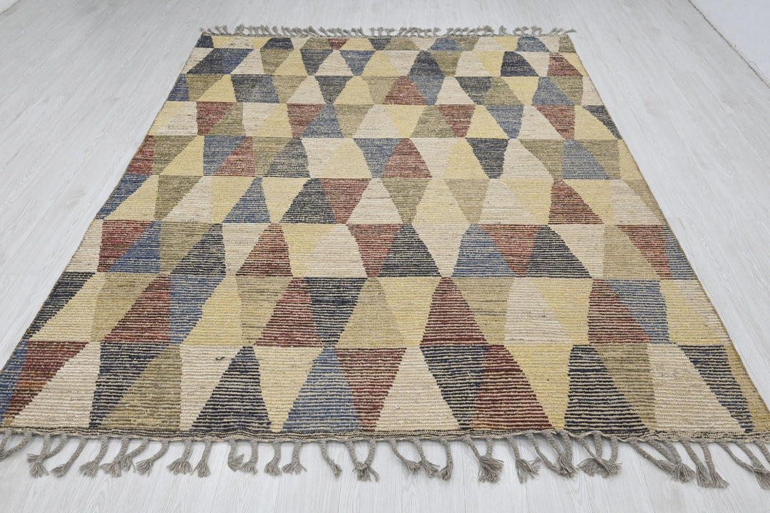 yellow Large rug 6' 11" x 9' 5"
