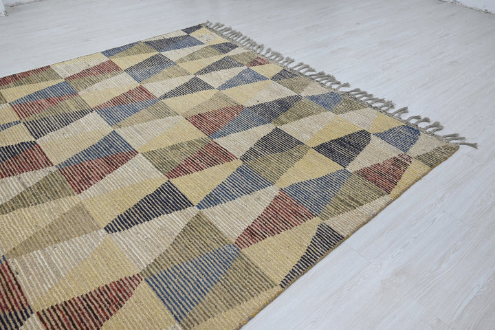 yellow Large rug 6' 11" x 9' 5"