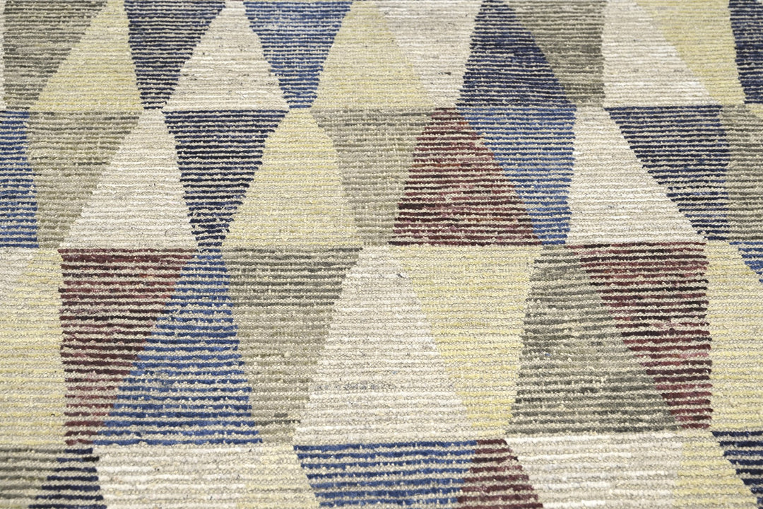 yellow Large rug 6' 11" x 9' 5"