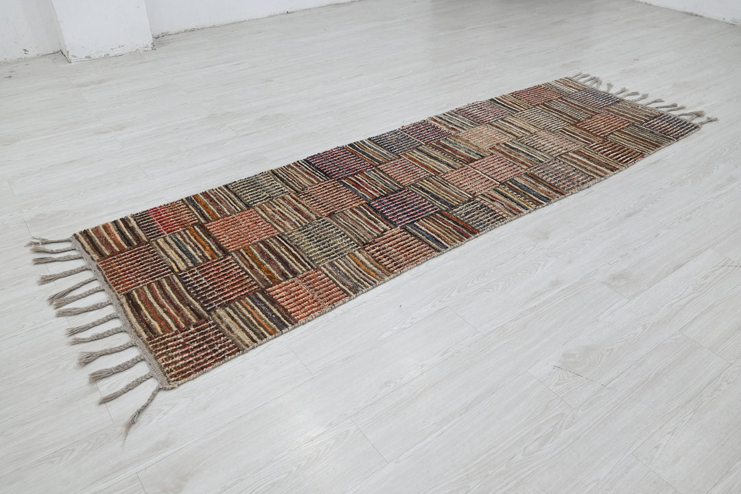 brown Runner rug 2' 8" x 8' 5"