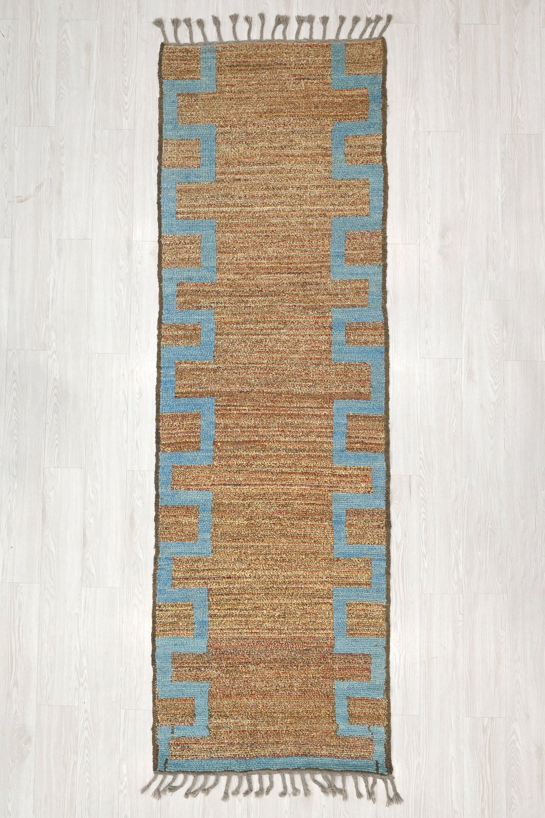 brown Runner rug 2' 9" x 9' 5"