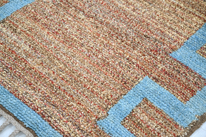 brown Runner rug 2' 9" x 9' 5"